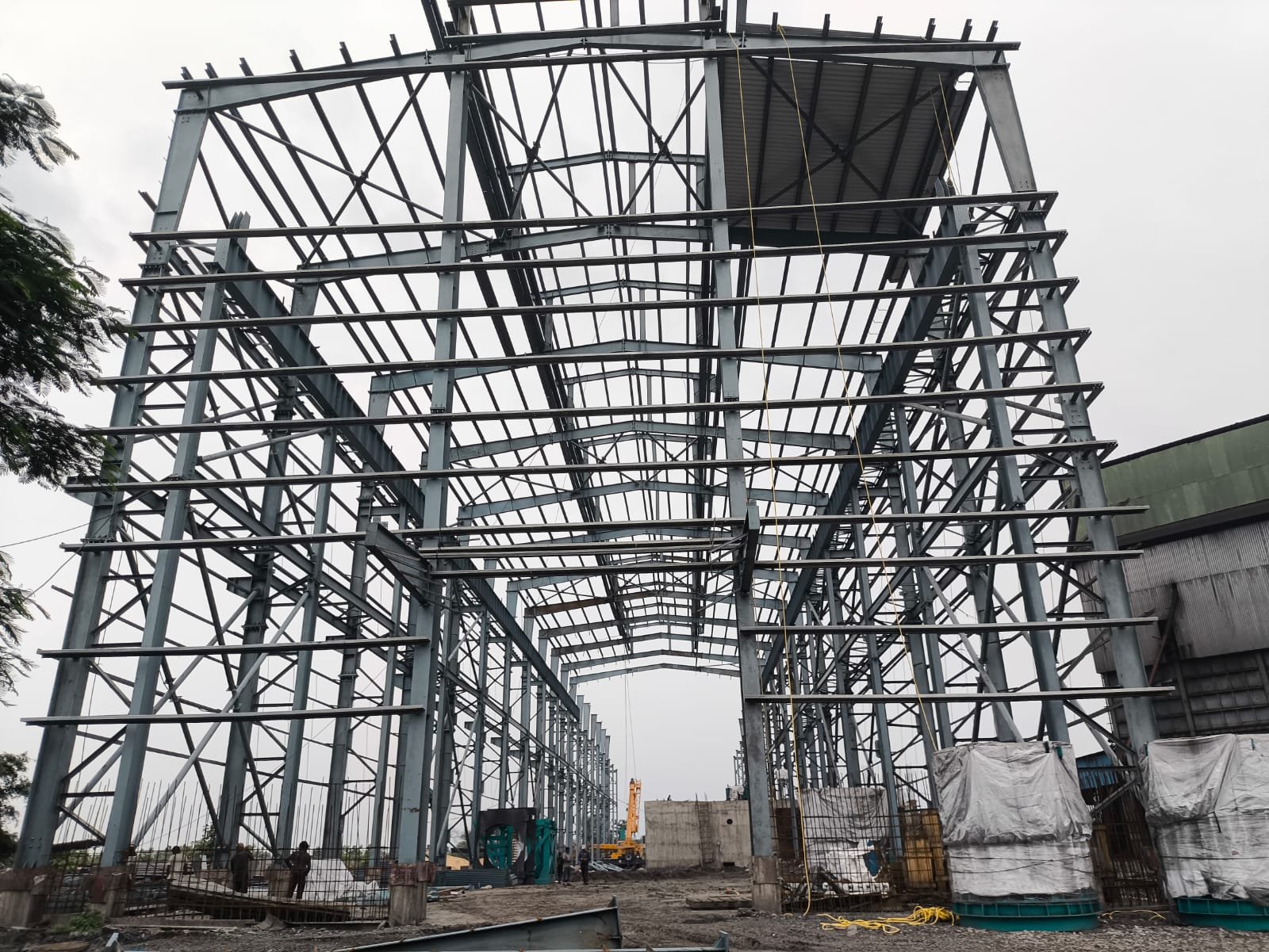 Factory Using Peb Top 5 Benefits Of PEB For Industrial Buildings